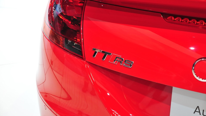 Illustration for article titled Audi TT-RS comes in from the Chicago cold